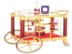 Xe đẩy phục vụ 